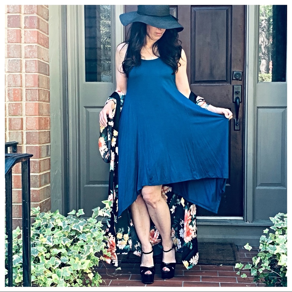 Asymmetrical tank dress - Picture 4 of 7